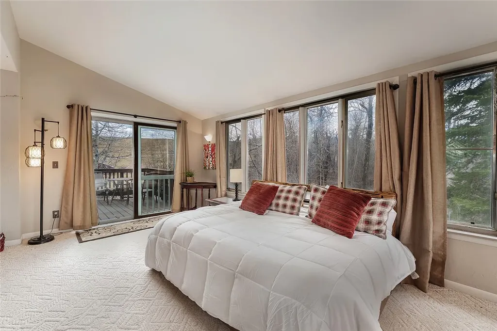 21 Rosebud Road Roscoe MT 59071