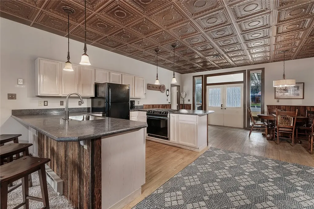 21 Rosebud Road Roscoe MT 59071