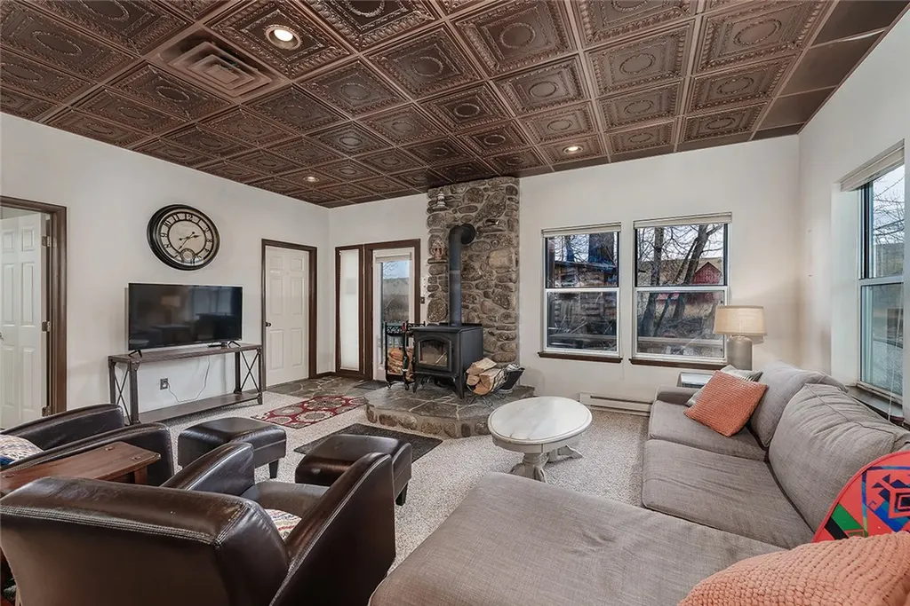 21 Rosebud Road Roscoe MT 59071