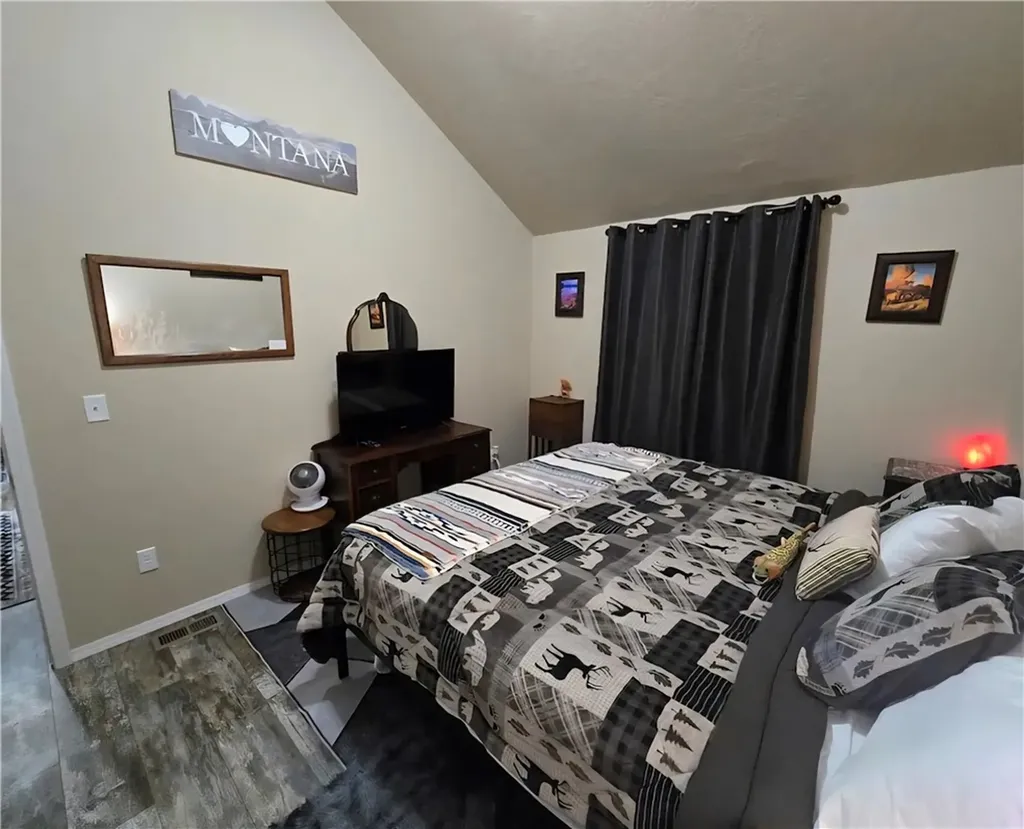 2493 Nye Road Nye MT 59061