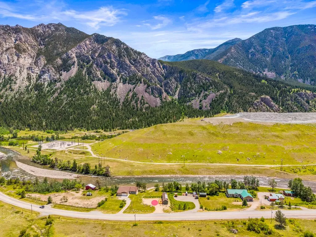 2493 Nye Road Nye MT 59061