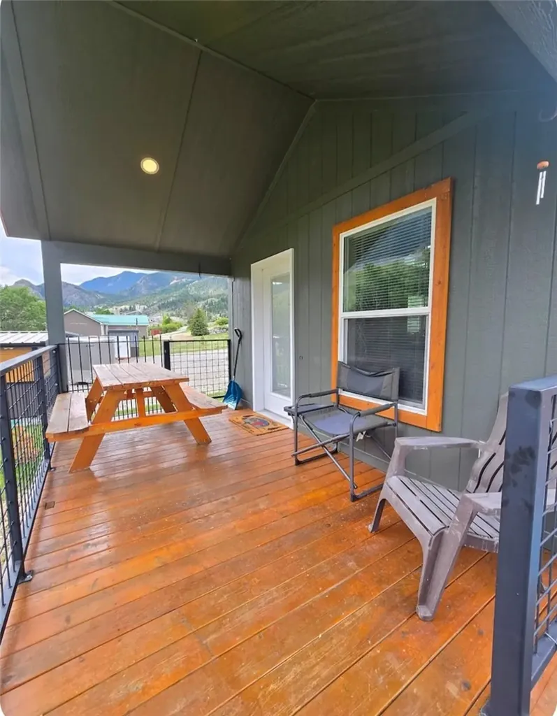 2493 Nye Road Nye MT 59061