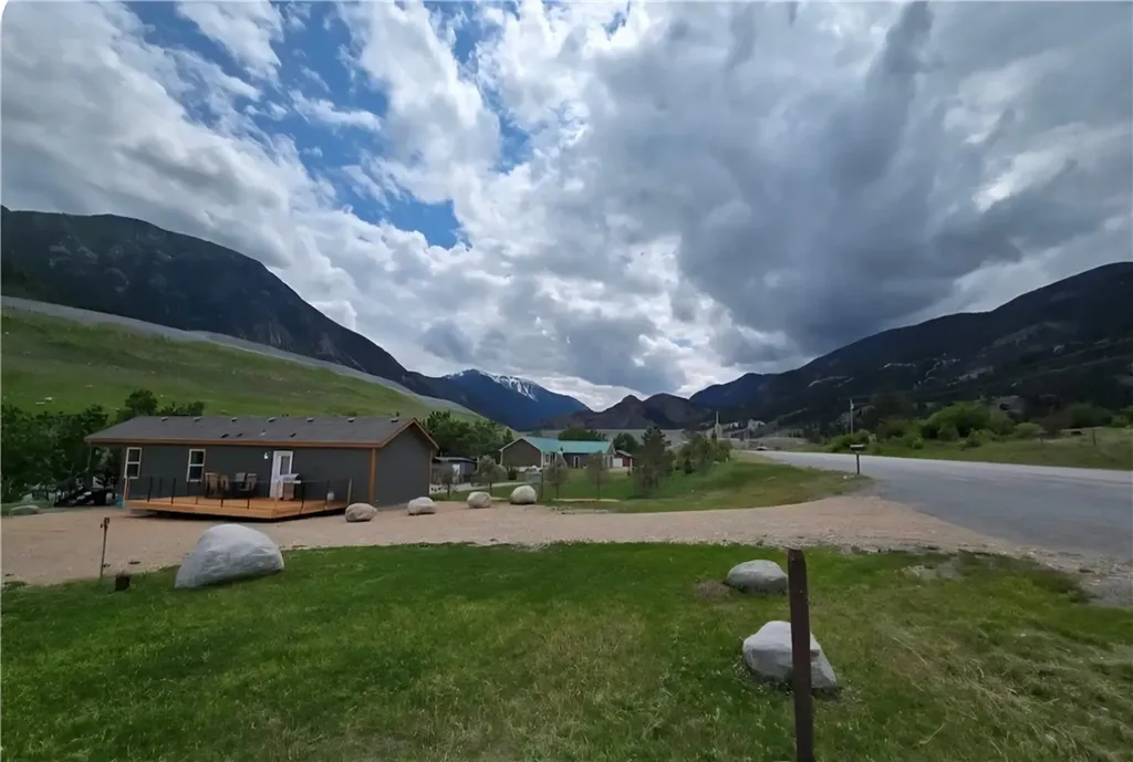 2493 Nye Road Nye MT 59061