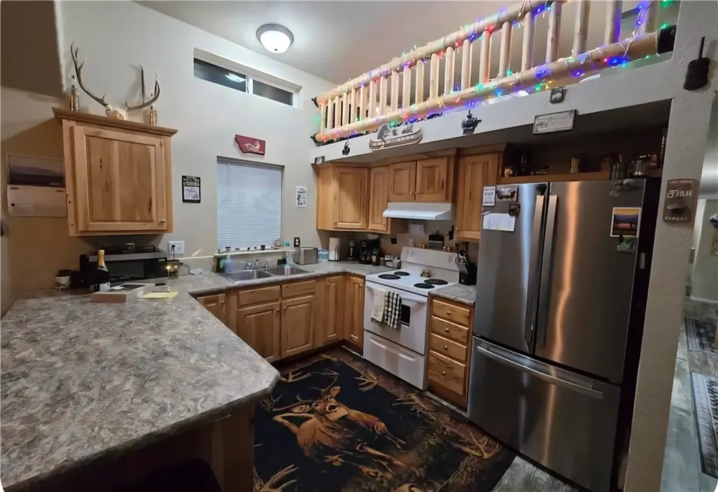 2493 Nye Road Nye MT 59061