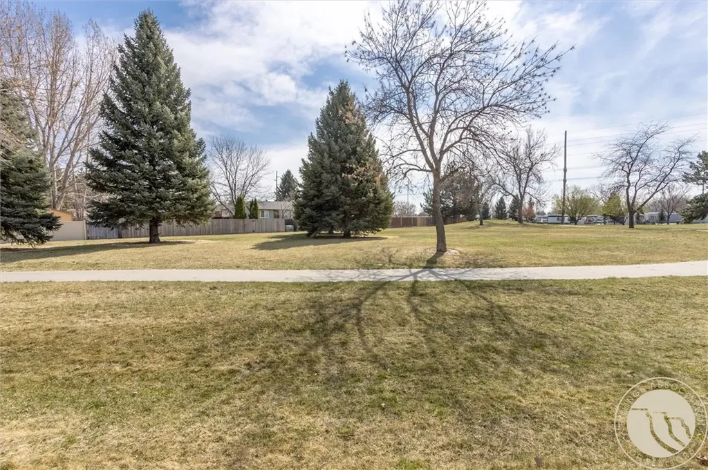 739 Briar Place Billings MT 59102