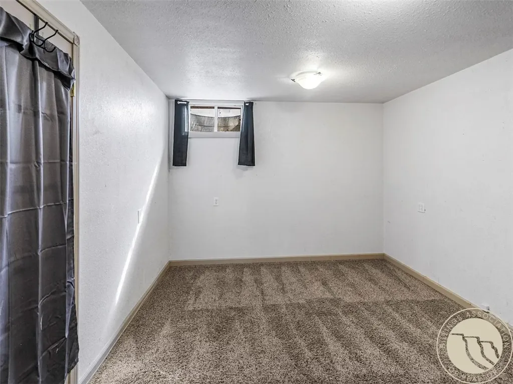 140 Annin Avenue Columbus MT 59019