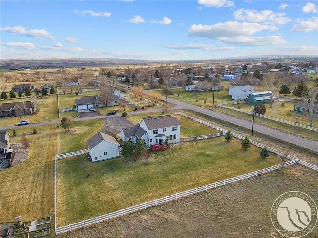 2925 Grizzly Trail Laurel MT 59044