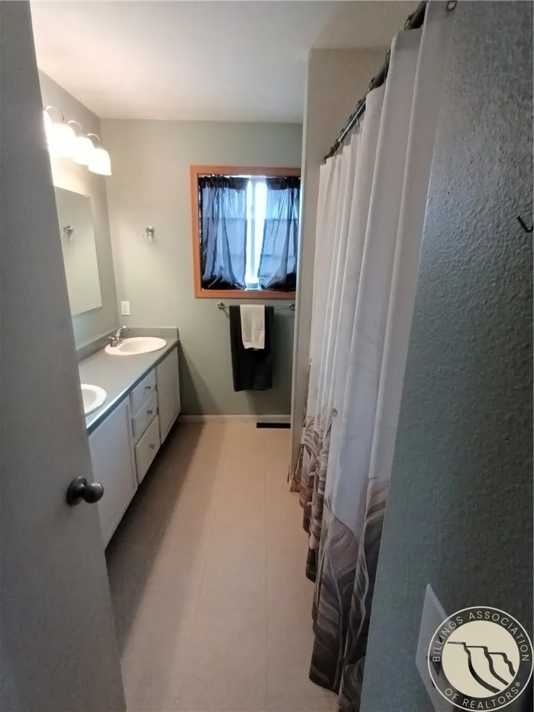 1204 Gardenia Drive Billings MT 59105