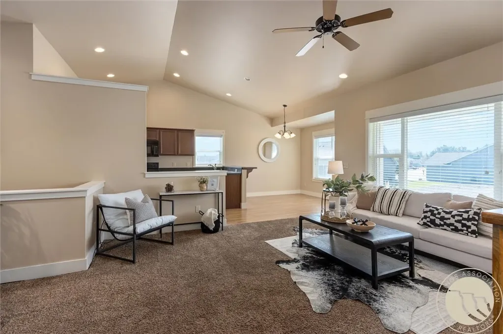 1712 Paynes Place Laurel MT 59044