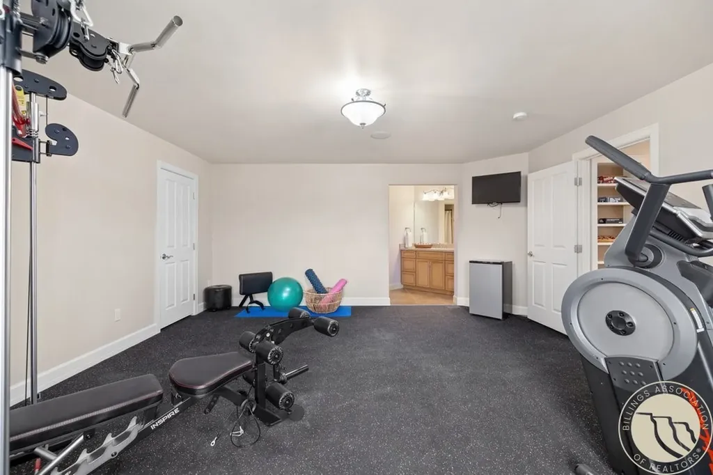 5217 Blue Heron Drive Billings MT 59106