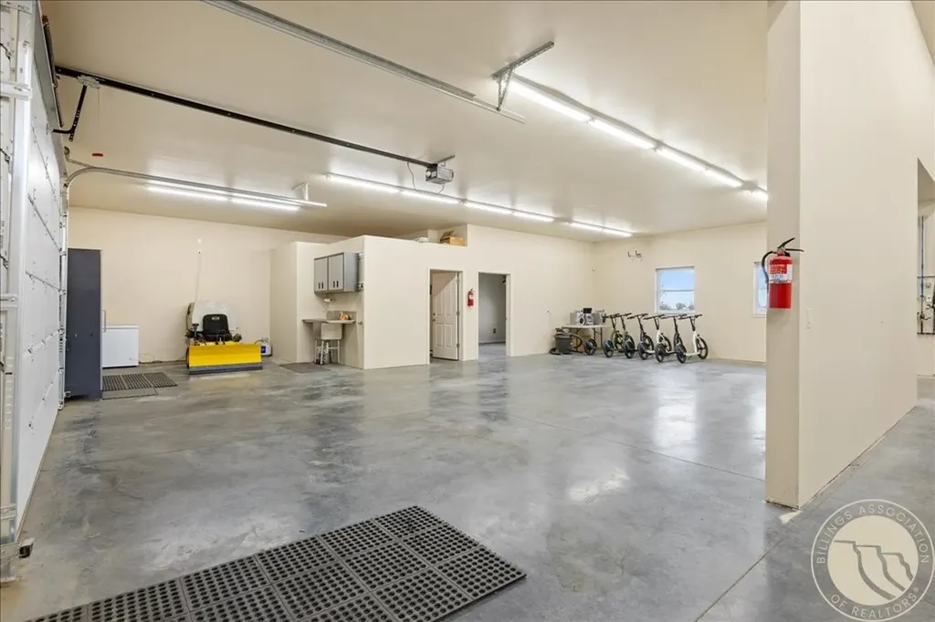 5217 Blue Heron Drive Billings MT 59106