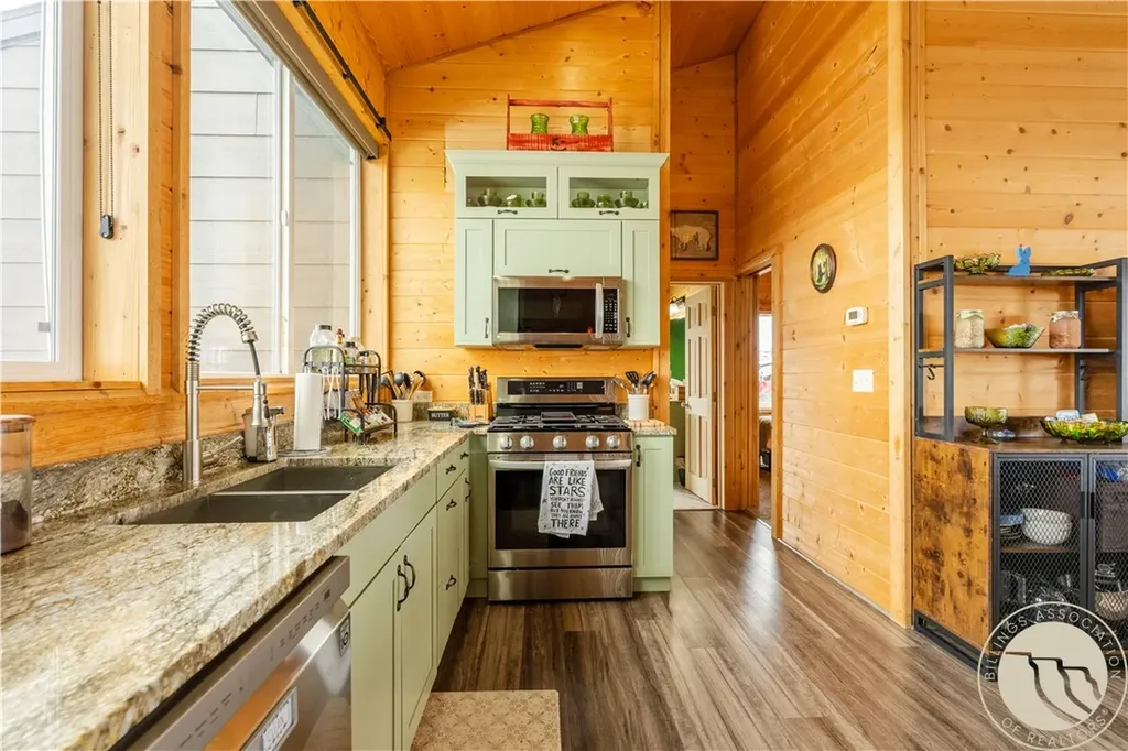 3230 Rocky Ridge Road Molt MT 59057