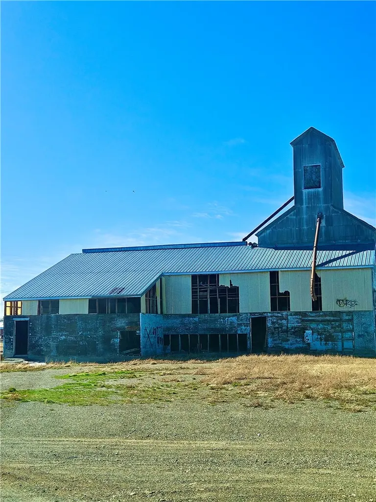 120 4th Avenue SE Other MT 59425