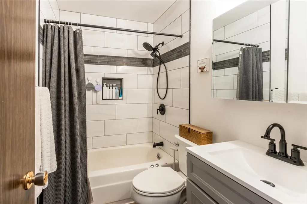 523 Hewitt Drive Billings MT 59102