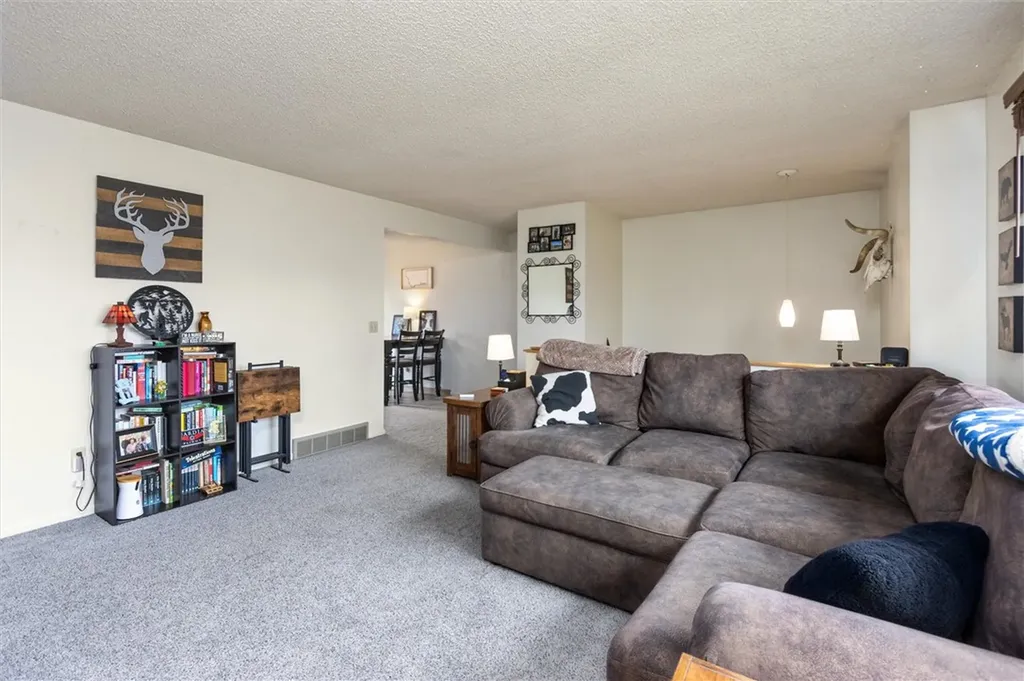 523 Hewitt Drive Billings MT 59102