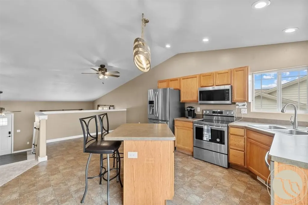 1836 Wicks Lane Billings MT 59105