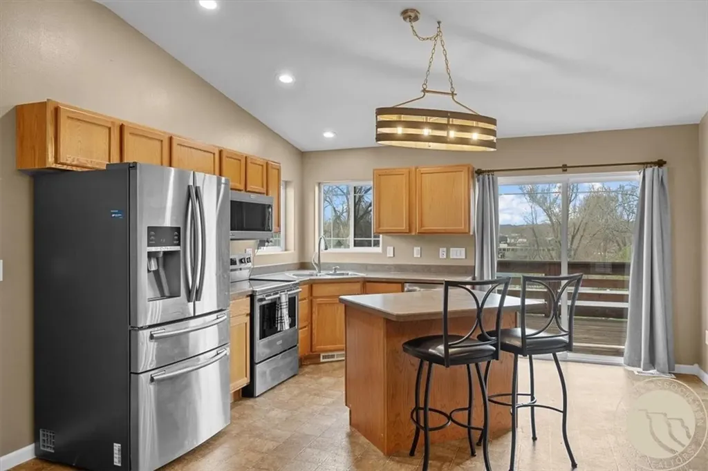 1836 Wicks Lane Billings MT 59105