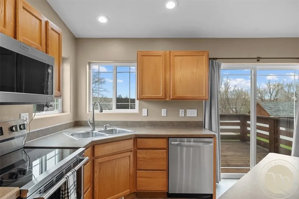 1836 Wicks Lane Billings MT 59105