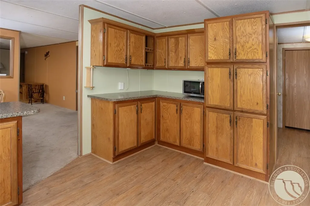 33198 Highway 313 Fort Smith MT 59075