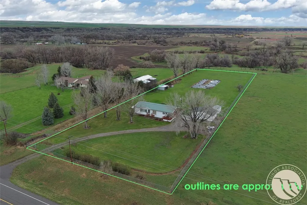 33198 Highway 313 Fort Smith MT 59075