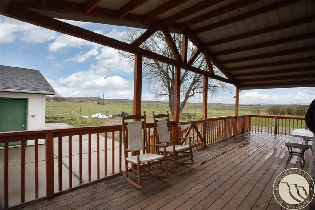 33198 Highway 313 Fort Smith MT 59075