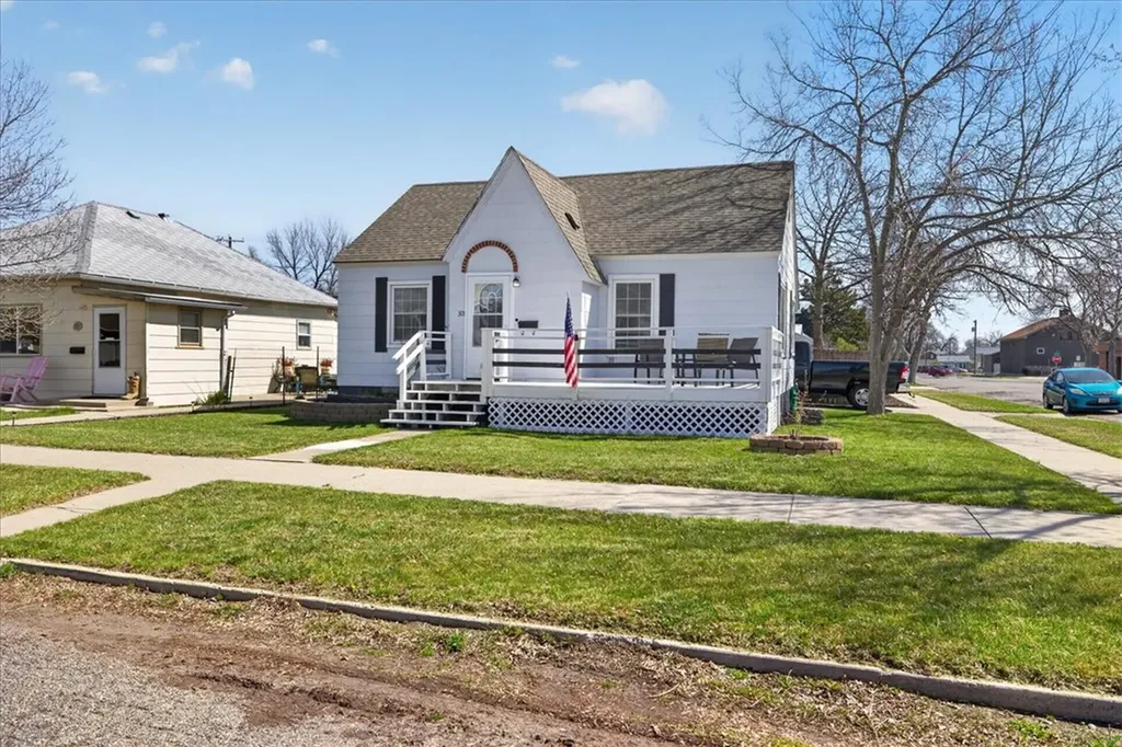 301 2nd Avenue Laurel MT 59044