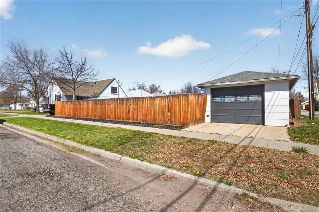 301 2nd Avenue Laurel MT 59044