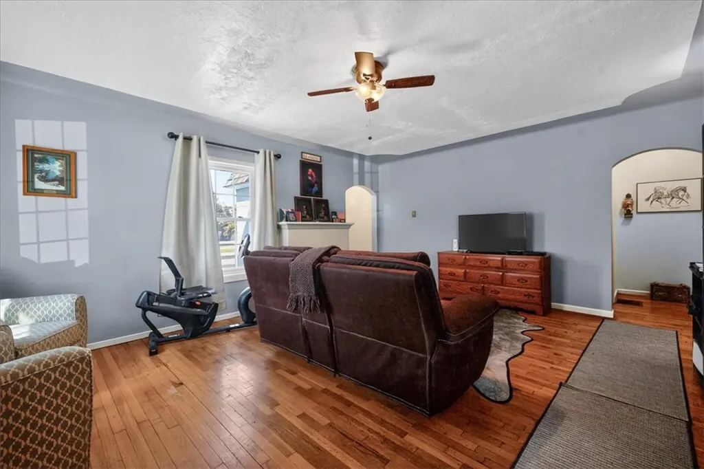 301 2nd Avenue Laurel MT 59044