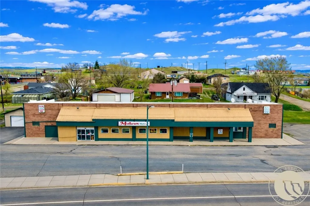 207 3rd Street NE Harlowton MT 59036
