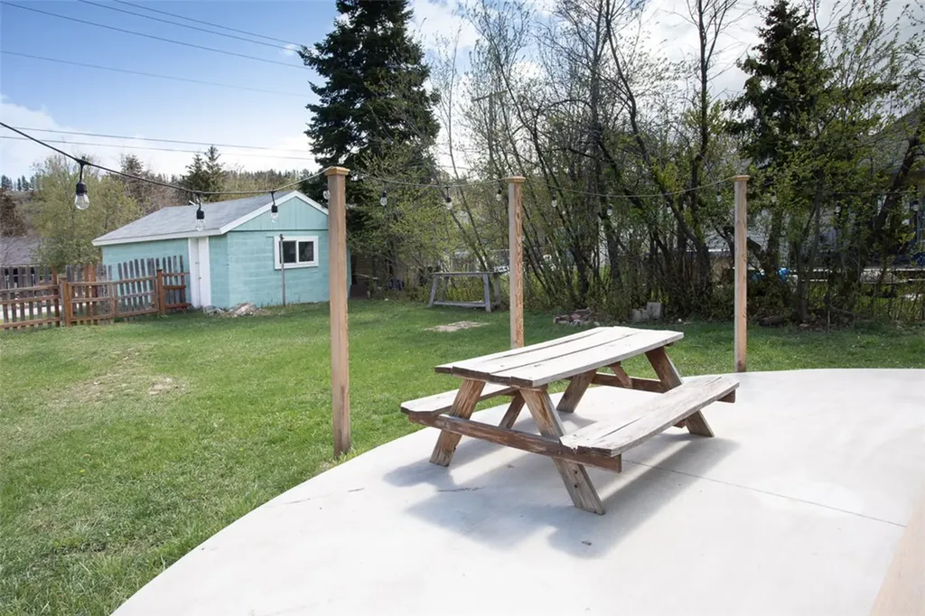 314 N Platt Avenue Red Lodge MT 59068