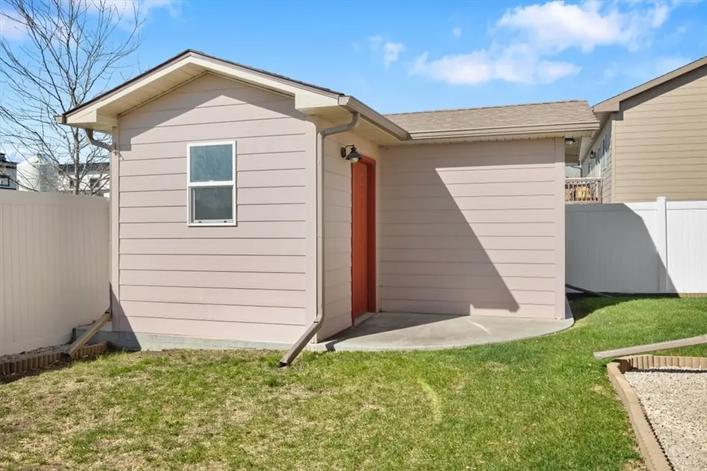 5408 Round Stone Avenue Billings MT 59106