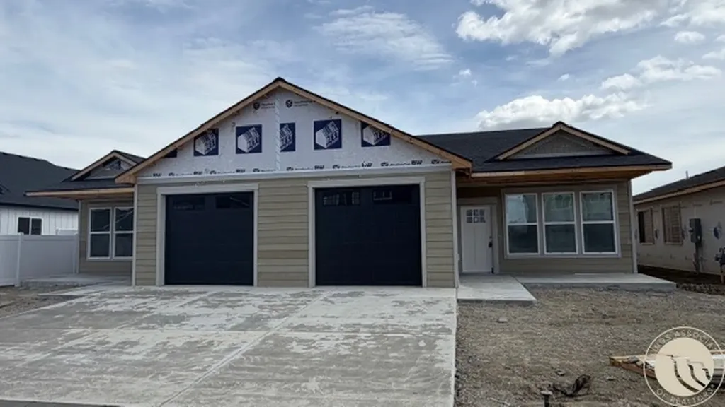 1129 Buffalo Crossing Drive Billings MT 59106