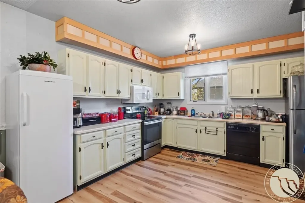 730 Sapphire Avenue Billings MT 59105