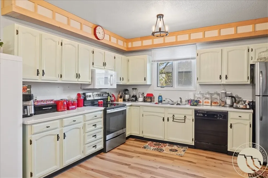 730 Sapphire Avenue Billings MT 59105