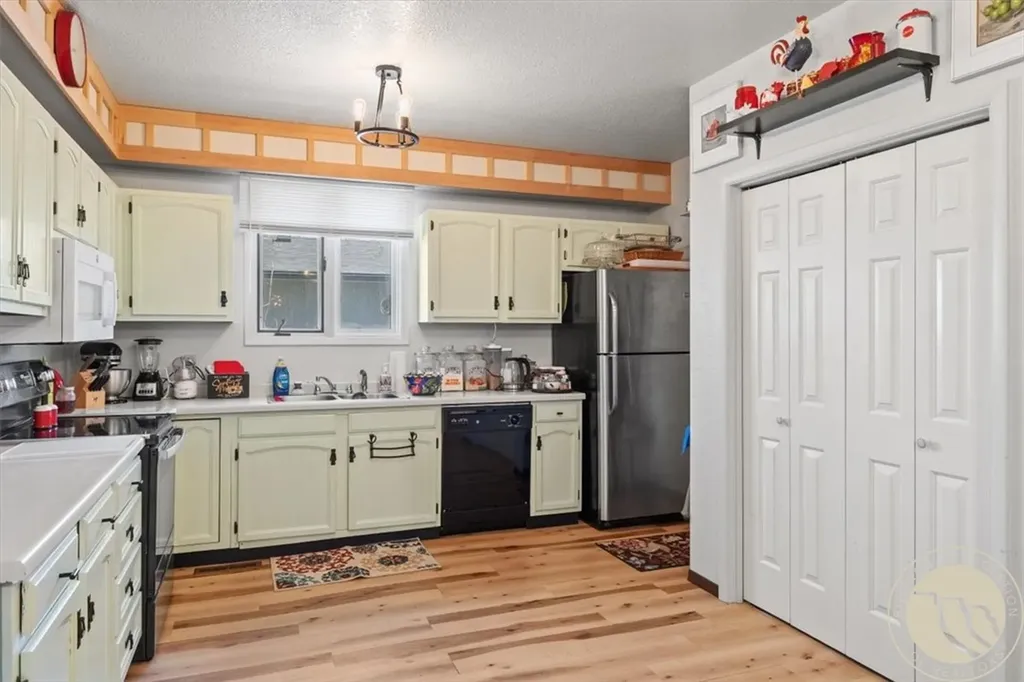 730 Sapphire Avenue Billings MT 59105