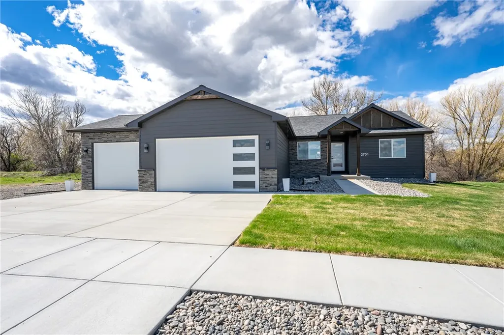 2701 Strapper Lane Billings MT 59105