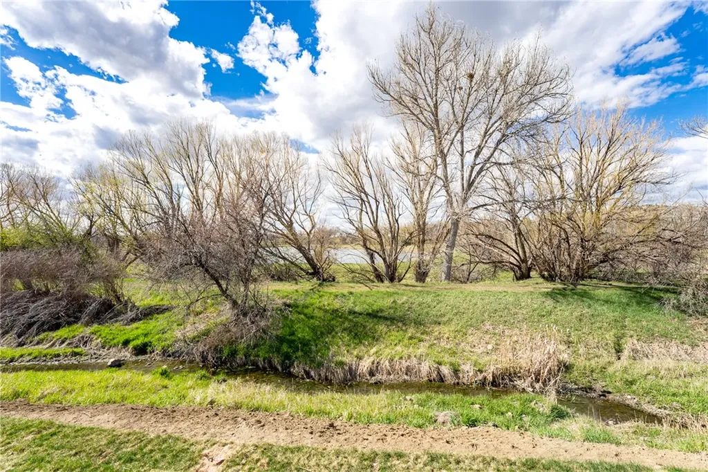 2701 Strapper Lane Billings MT 59105
