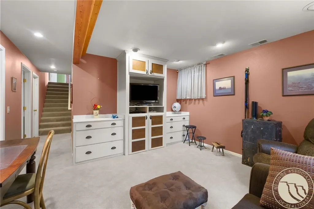 114 White Circle Billings MT 59105