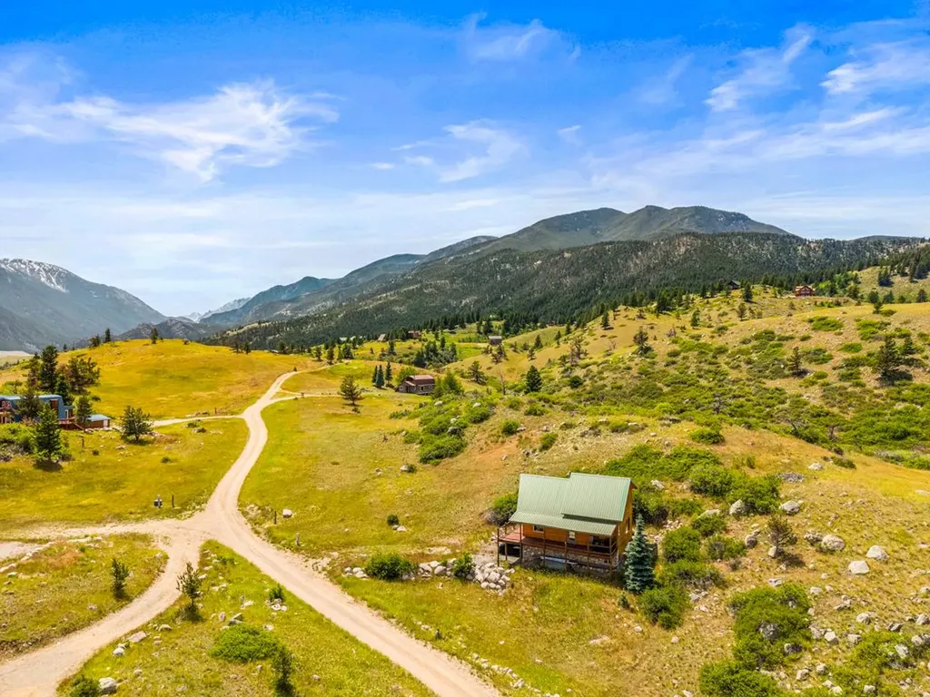 10 Big Sky Trail Nye MT 59061