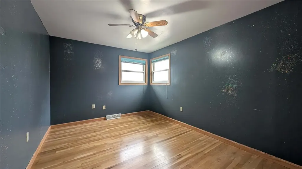 131 Maple Avenue Glendive MT 59330