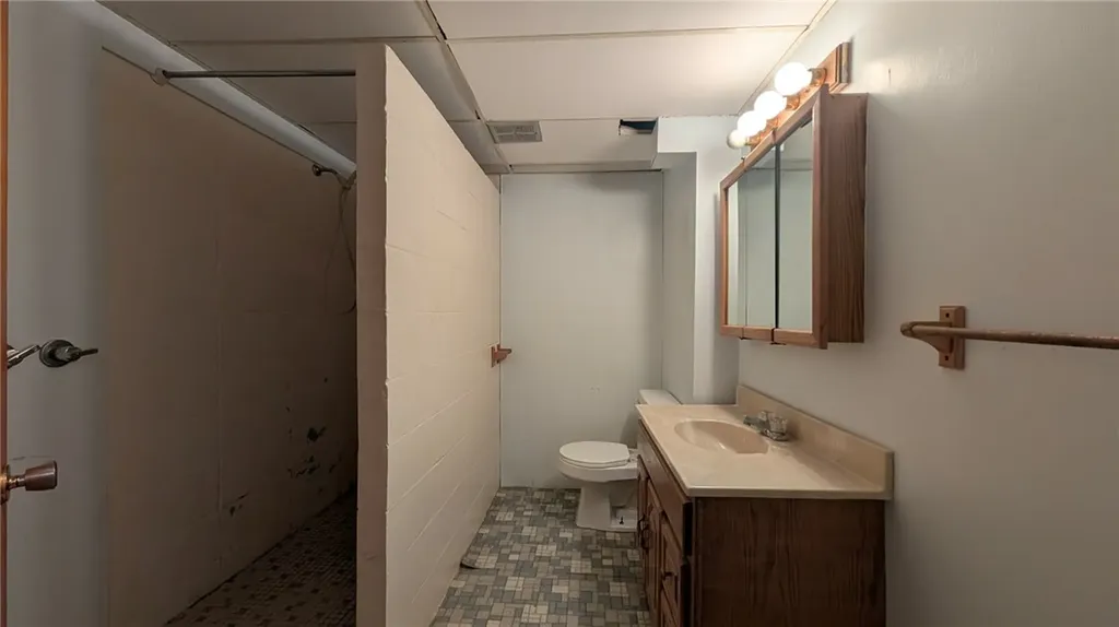 131 Maple Avenue Glendive MT 59330