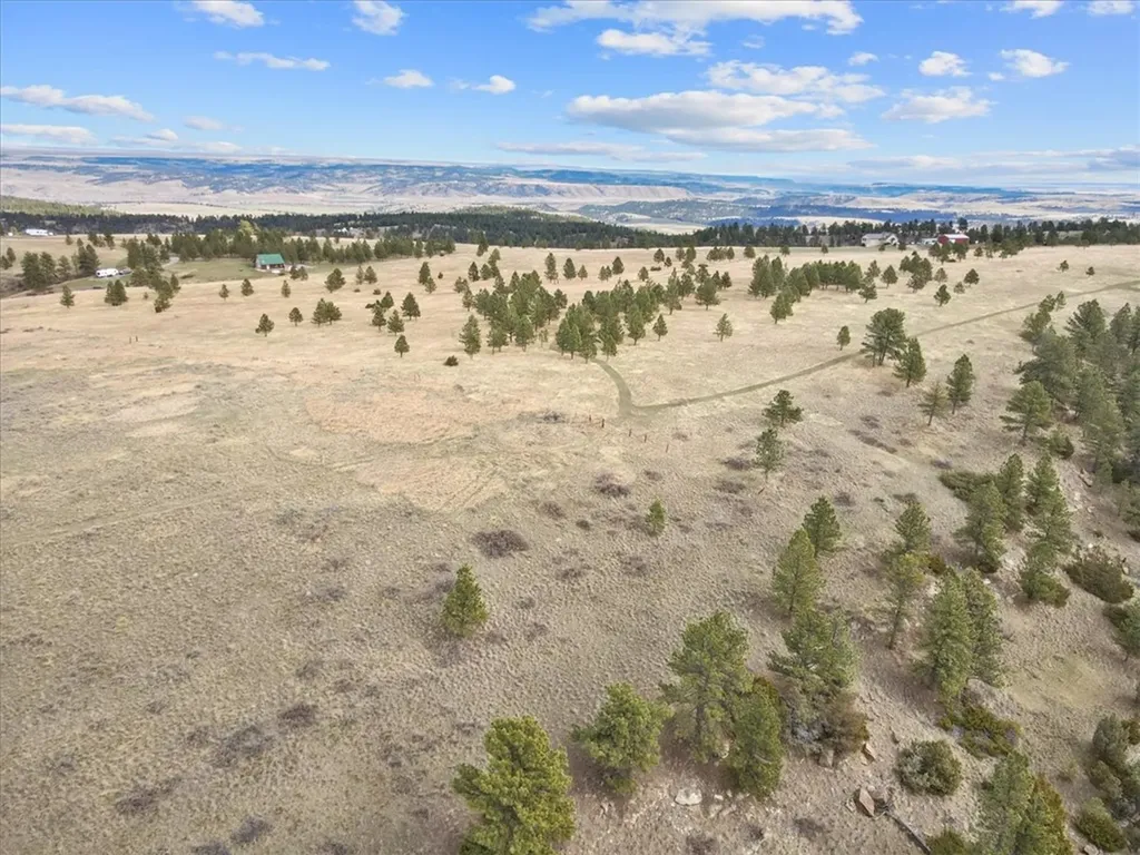 23 Beartooth Lane Columbus MT 59019