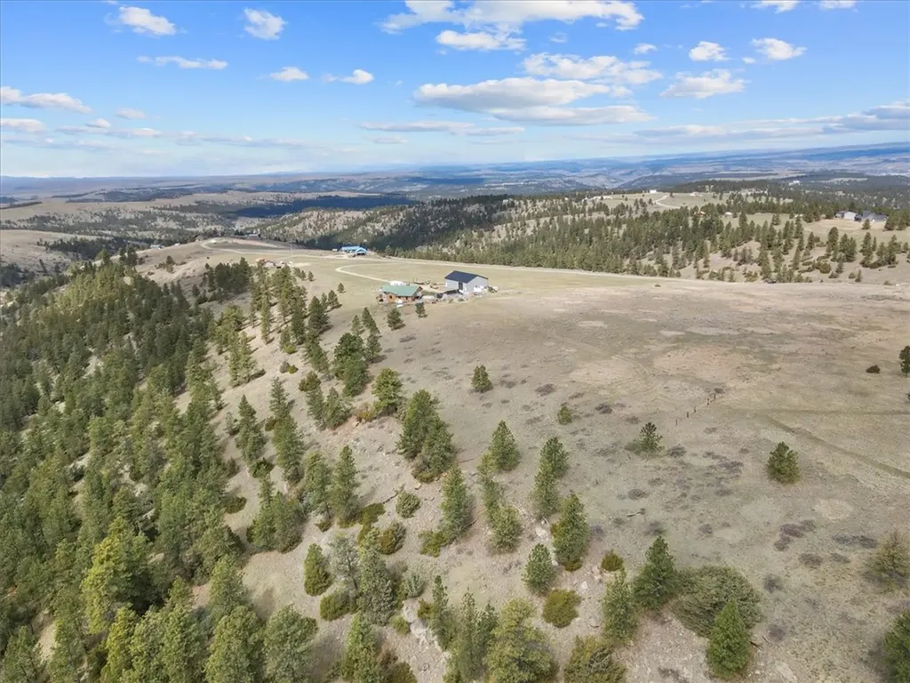 23 Beartooth Lane Columbus MT 59019
