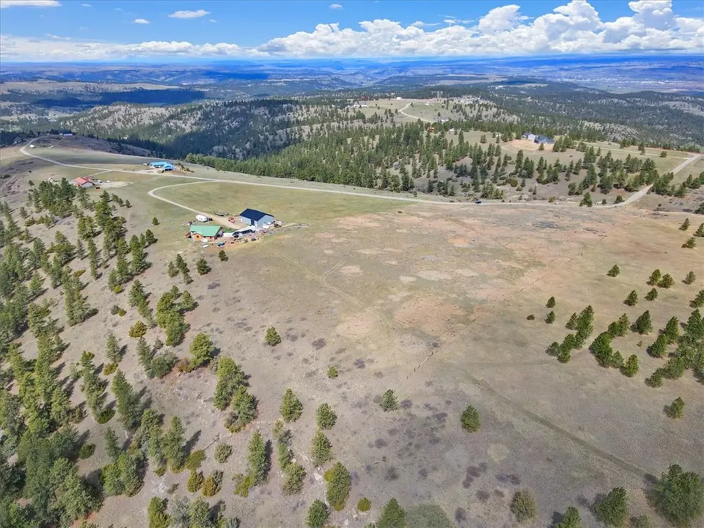 23 Beartooth Lane Columbus MT 59019