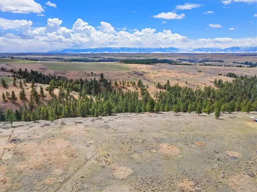 23 Beartooth Lane Columbus MT 59019