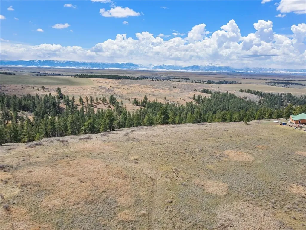 23 Beartooth Lane Columbus MT 59019