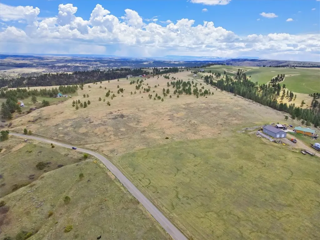 23 Beartooth Lane Columbus MT 59019