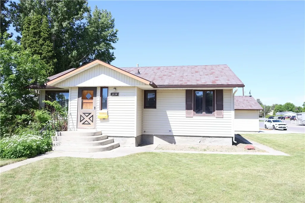 1034 1st Avenue Laurel MT 59044