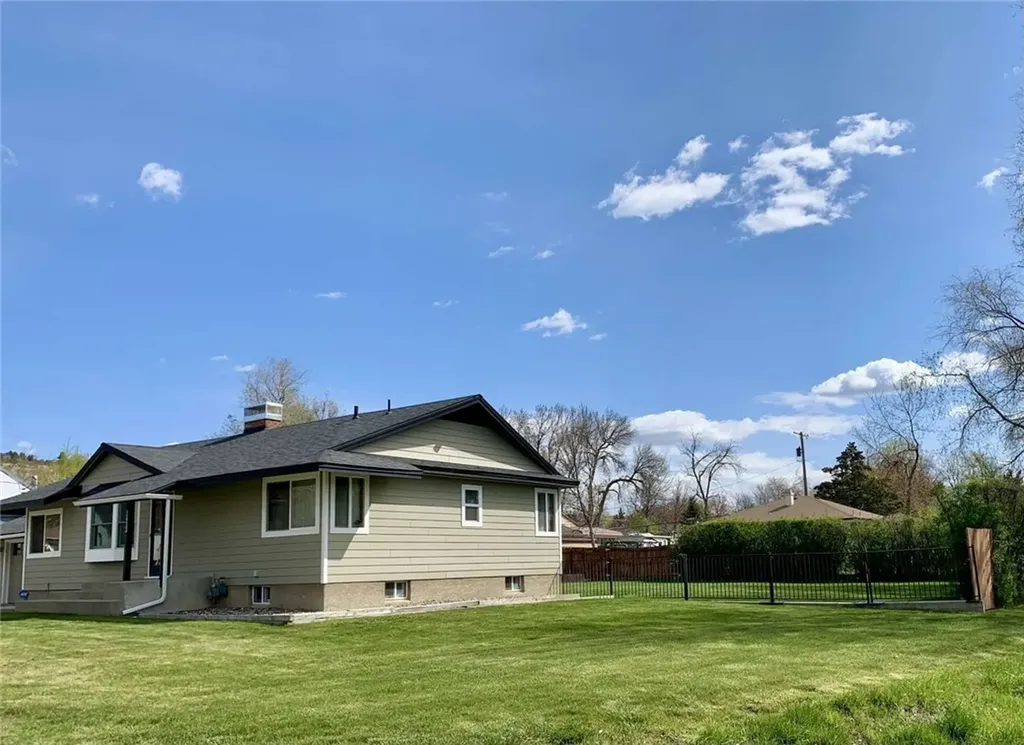 2413 Elizabeth Street Billings MT 59102