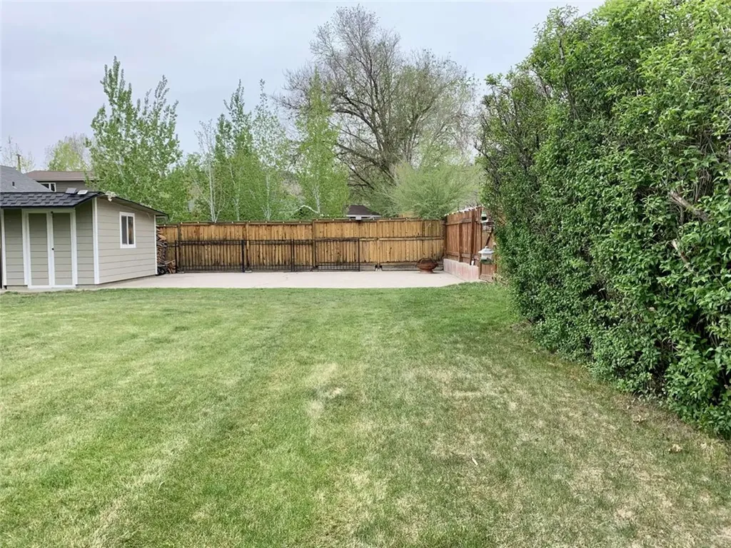 2413 Elizabeth Street Billings MT 59102